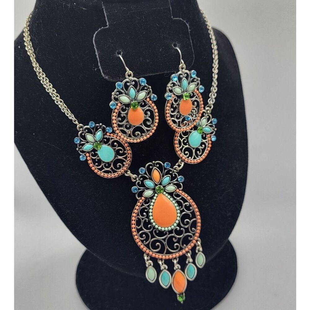 Southwestern Style Bib Statement Necklace & Earrings Demi Parure Set Enamel